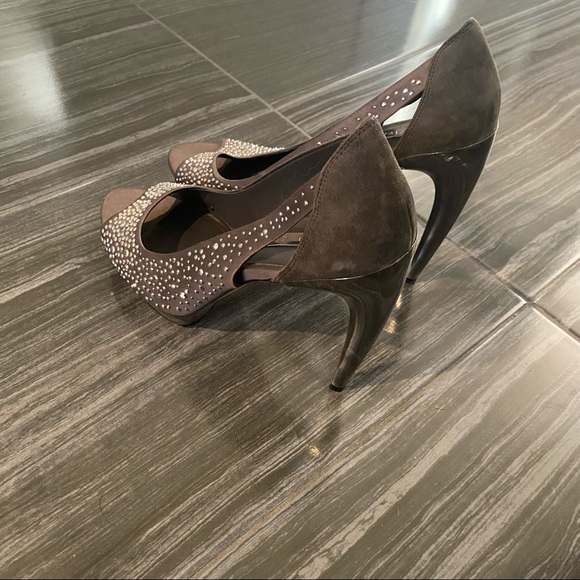 BCBG High Heels - Picture 5 of 7